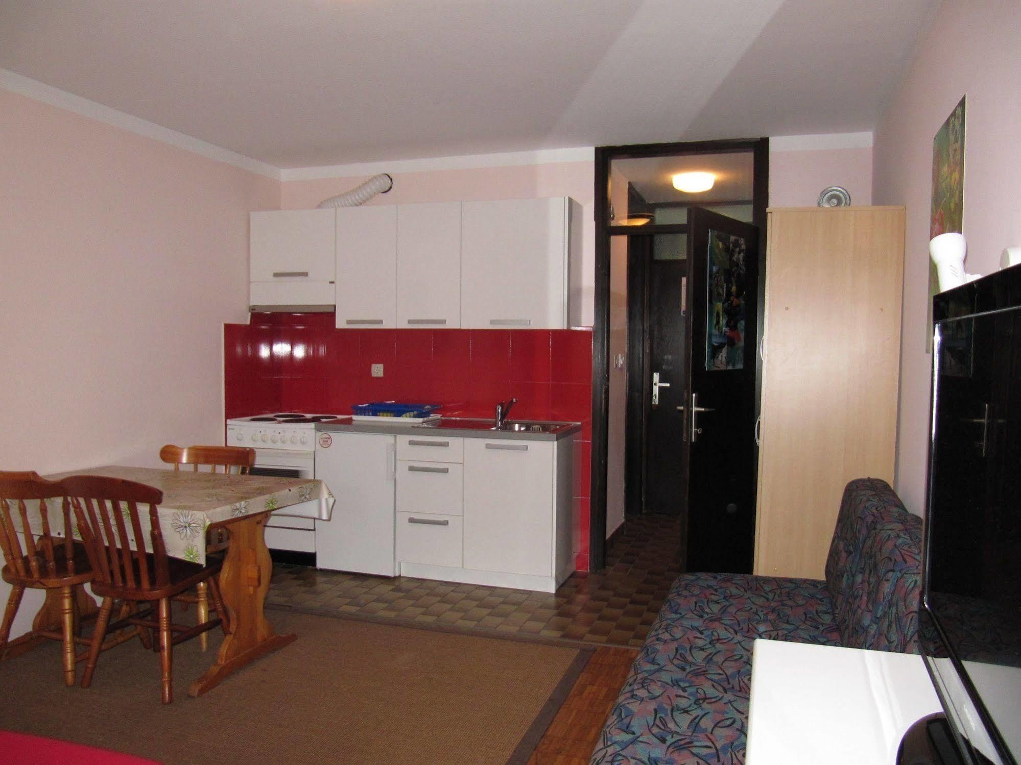 Kaninska Vas Apartment *